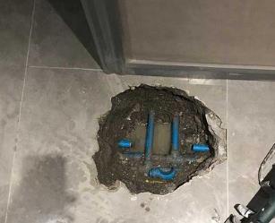 三都阳台漏水维修公司分享下暖气管道漏水的原因有哪些